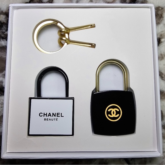 CHANEL Accessories - Black and Gold CC Accessory Set NIB LUXXXX